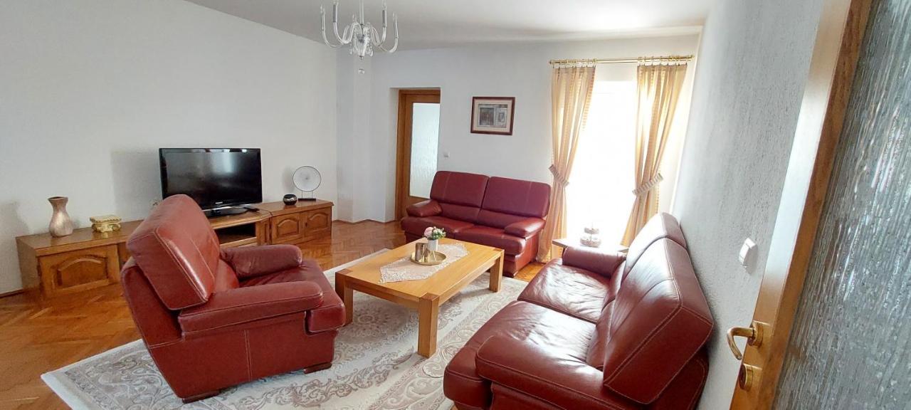 Mb Deluxe Apartment Visoko Dış mekan fotoğraf